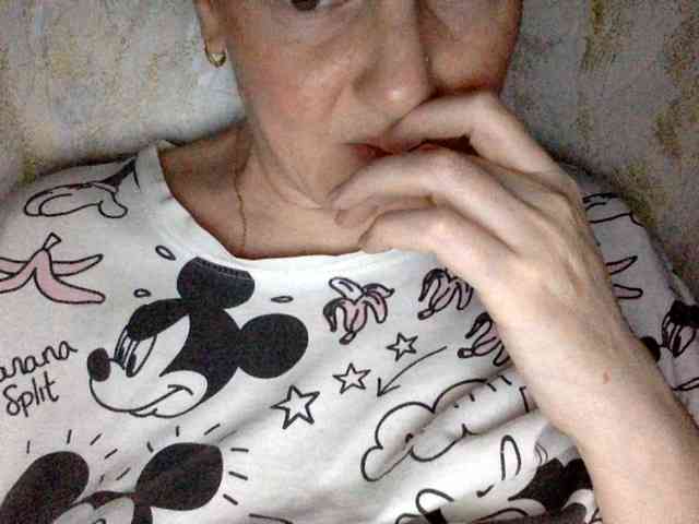 BlondyVio webcam