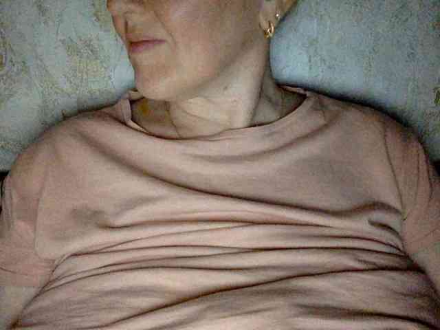 BlondyVio webcam