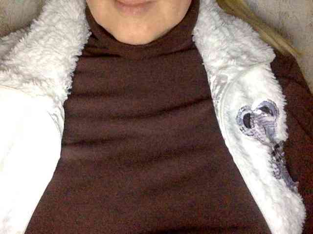 BlondyVio webcam