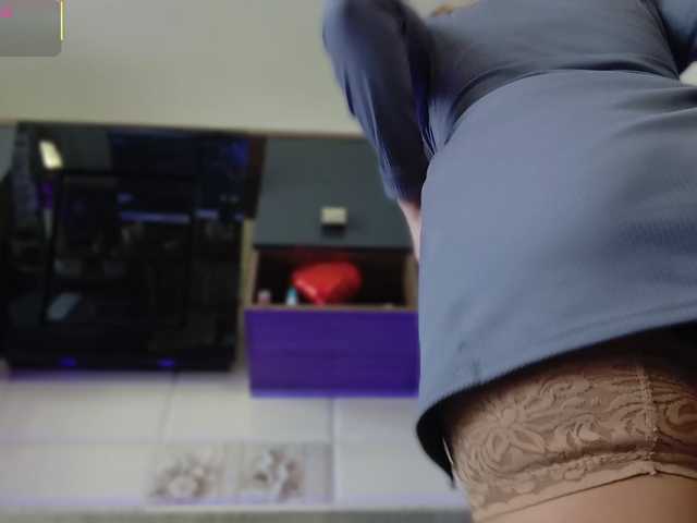 konfetochka's BongaCams show and profile