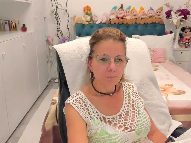 SalomeJade from BongaCams is Freechat