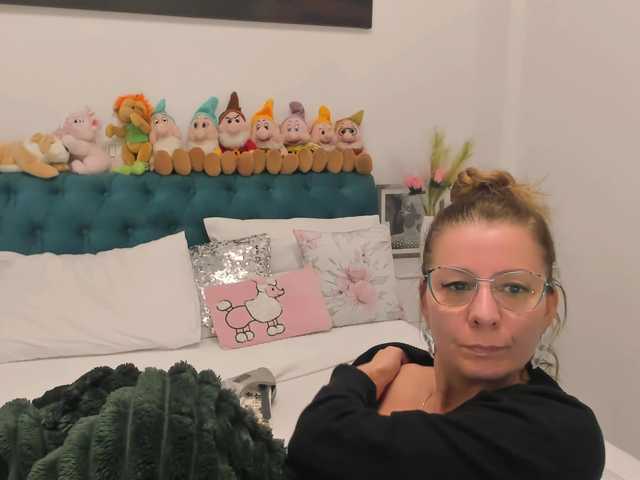 BongaCams SalomeJade is Freechat SalomeJade — come for you, stay for me #pvt #naked #natural #shy #lovense #vibes #thanks #boobs=50 tok #pussy=70 tok #naked=399 tok #Thank you!!!