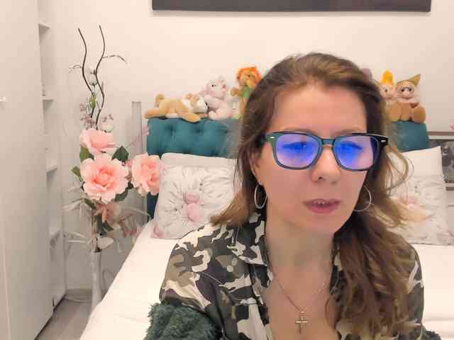 SalomeJade webcam