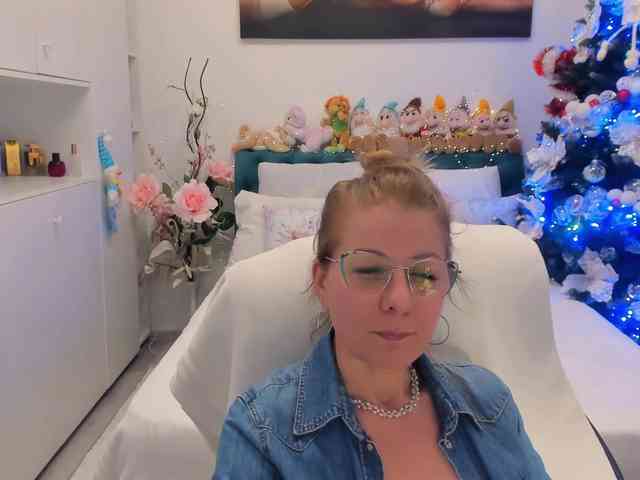 SalomeJade SalomeJade