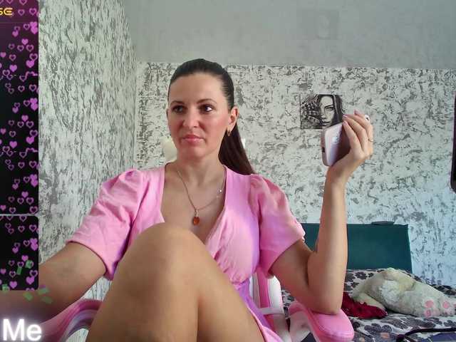 AwesomeGirlll's BongaCams show and profile