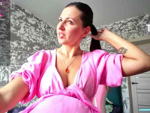 MistressMMM webcam