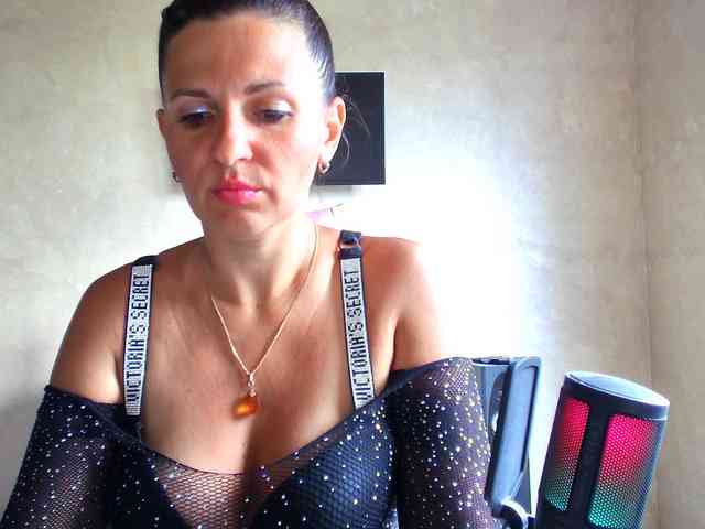 MistressMMM webcam