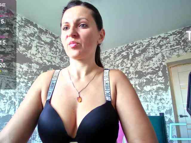 MistressMMM webcam