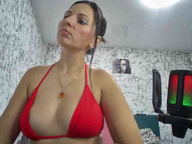 MistressMMM webcam