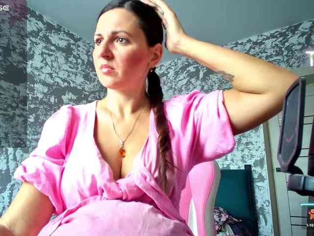 MistressMMM webcam