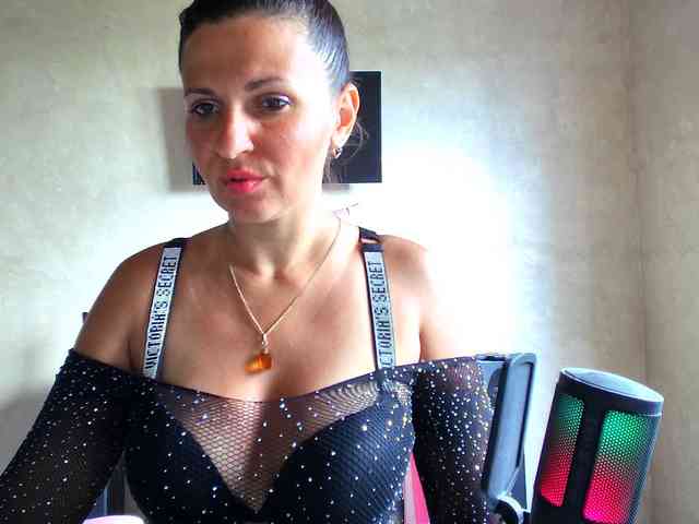 MistressMMM webcam