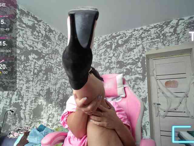 MistressMMM webcam