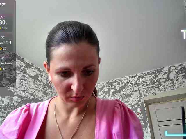 AwesomeGirlll AwesomeGirlll