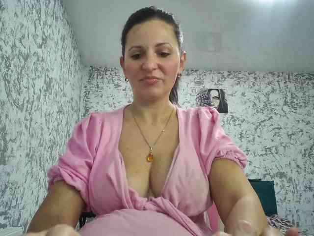 MistressMMM webcam