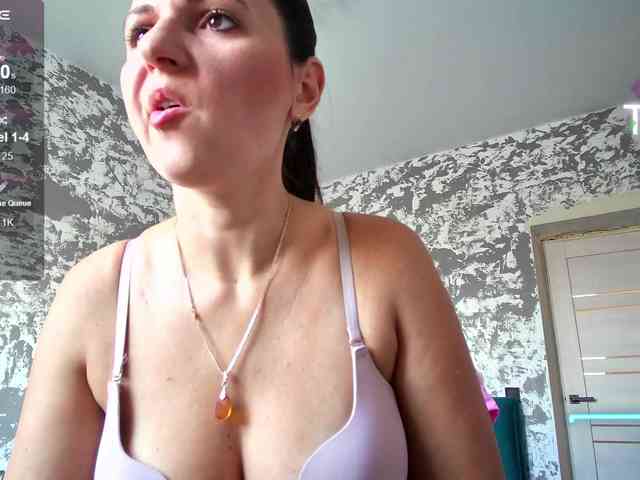 MistressMMM webcam