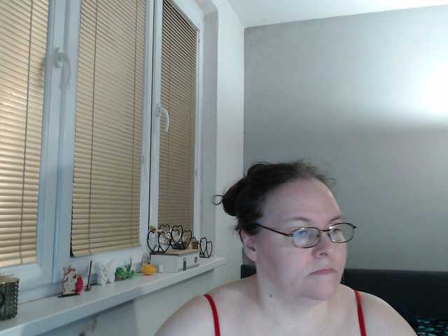 Bessy123's BongaCams show and profile