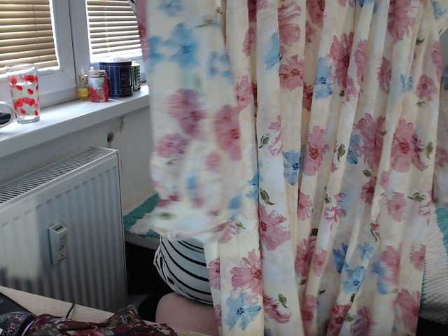 Bessy123's BongaCams show and profile