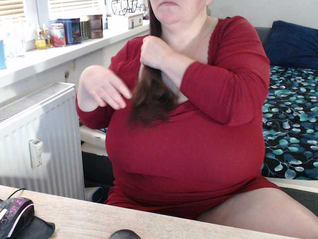 Bessy123's BongaCams show and profile