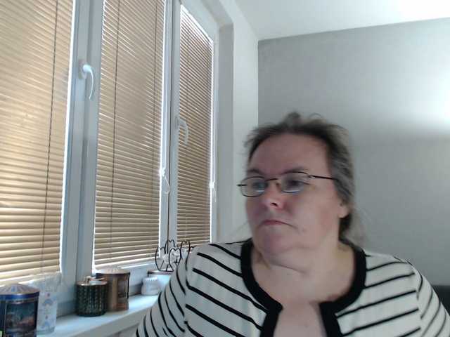 Bessy123's BongaCams show and profile