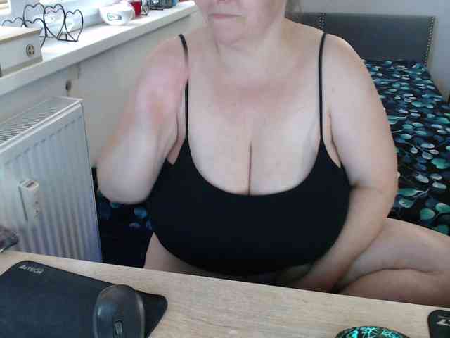 Bessy123 webcam