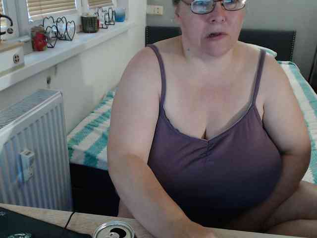 Bessy123 webcam
