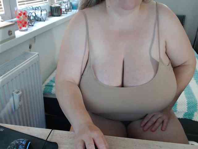 Bessy123 webcam