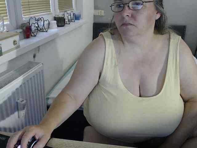 Bessy123 webcam