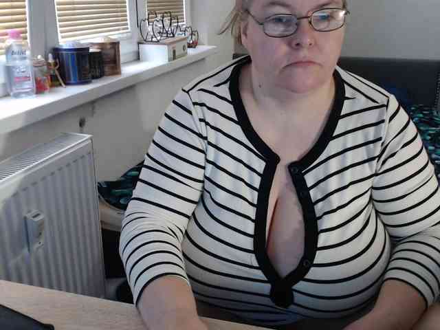 Bessy123 webcam