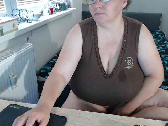 Bessy123 webcam
