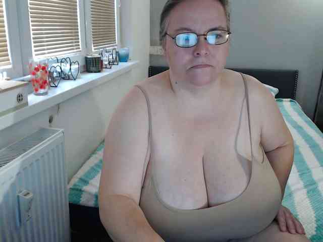Bessy123 webcam