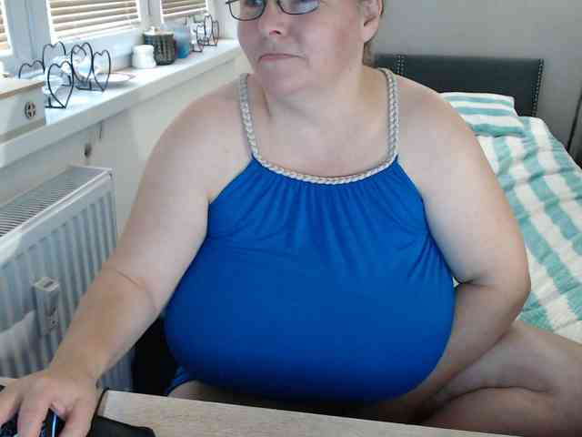 Bessy123 webcam
