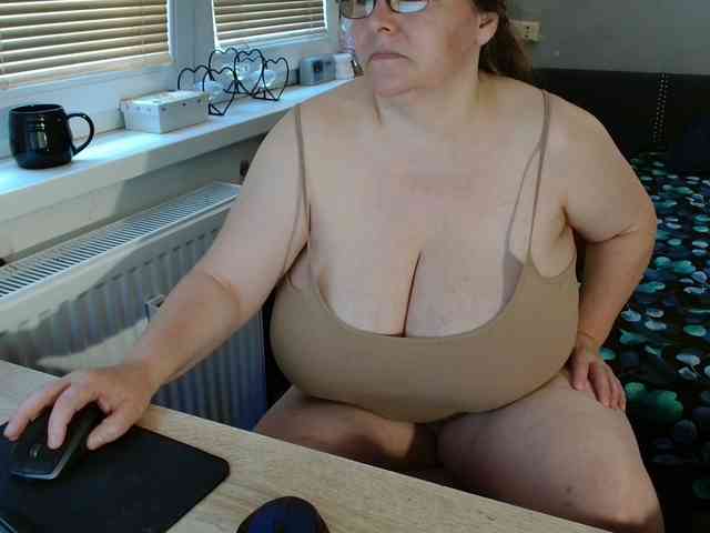 Bessy123 webcam