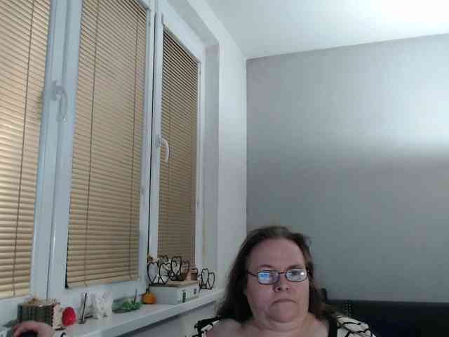 Bessy123 Live Webcam on BongaCams