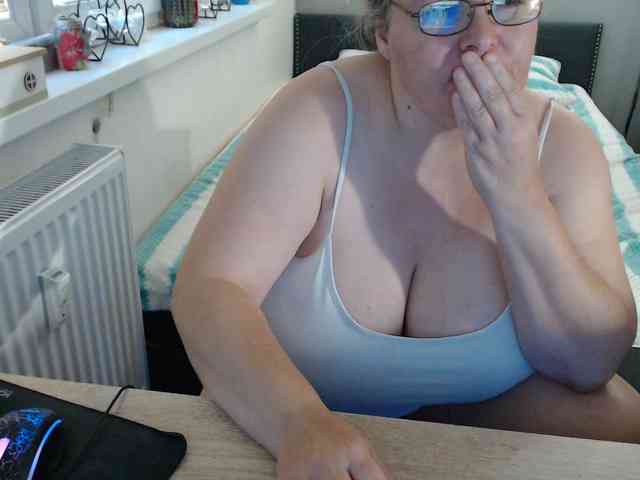 Bessy123 webcam
