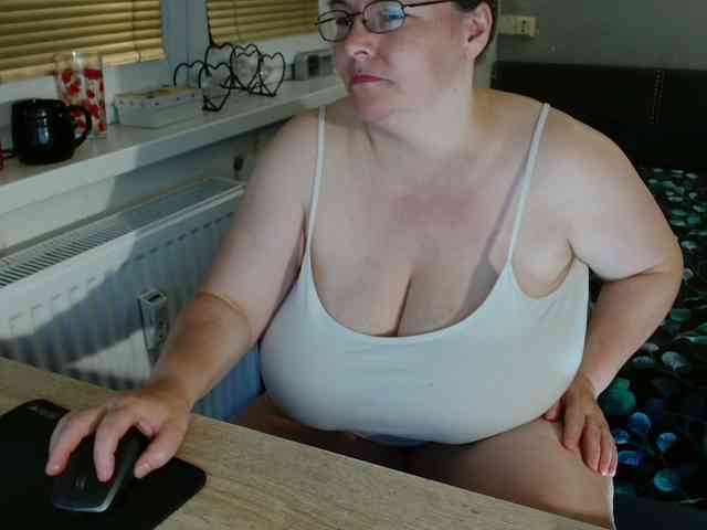Bessy123 webcam