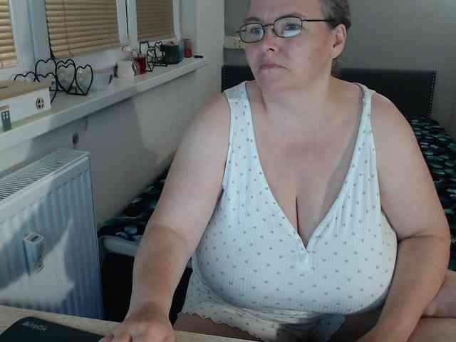 Bessy123 webcam