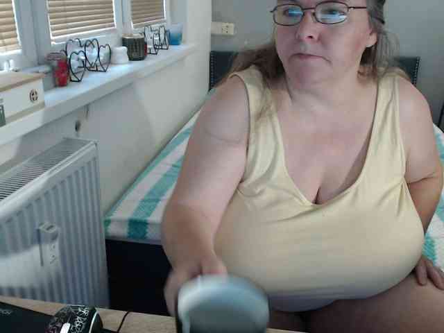 Bessy123 webcam