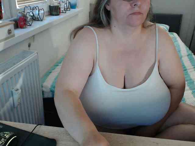 Bessy123 webcam
