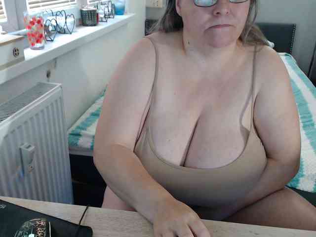 Bessy123 webcam