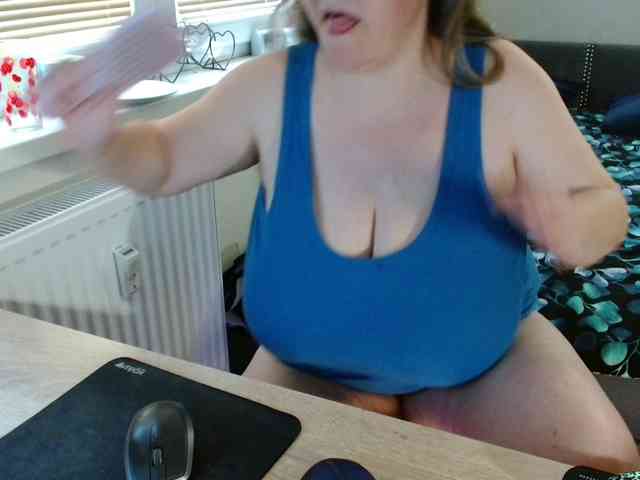 Bessy123 webcam