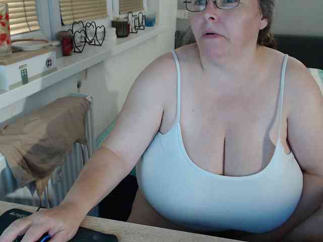 Bessy123 webcam