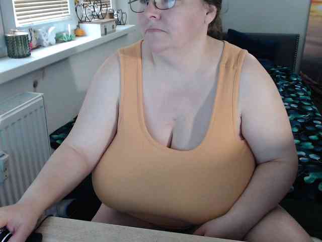 Bessy123 webcam