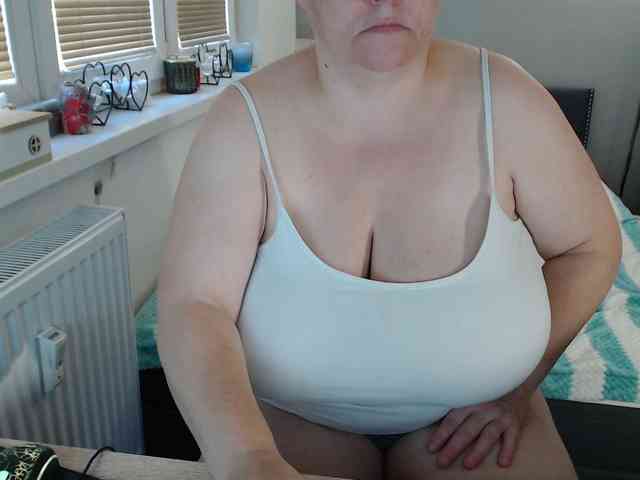 Bessy123 webcam