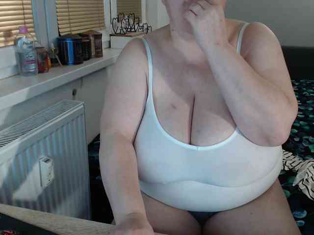 Bessy123 webcam