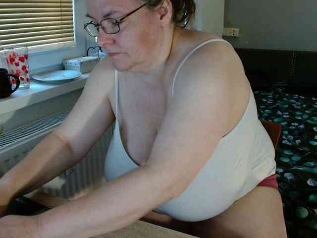 Bessy123 webcam