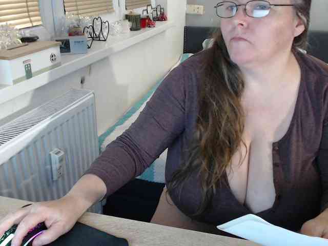 Bessy123 webcam