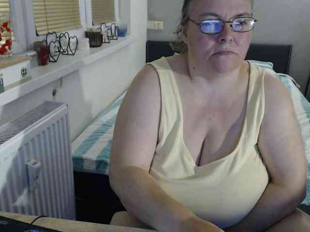 Bessy123 webcam