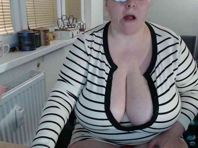Bessy123 webcam