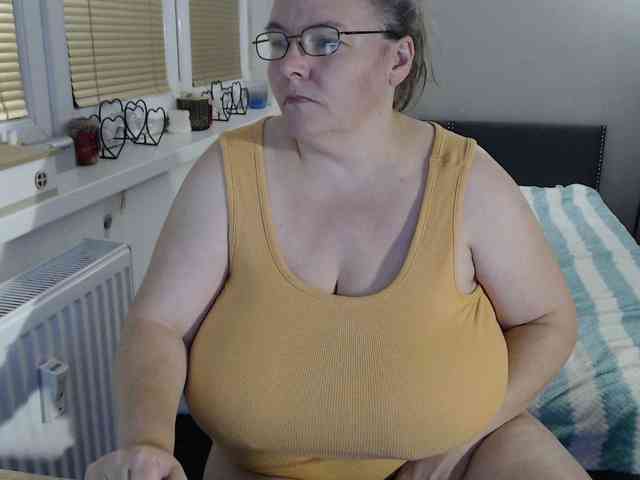 Bessy123 webcam