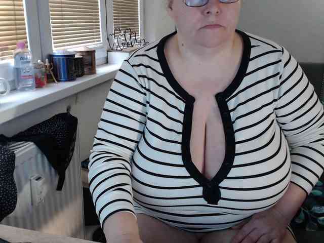 Bessy123 webcam